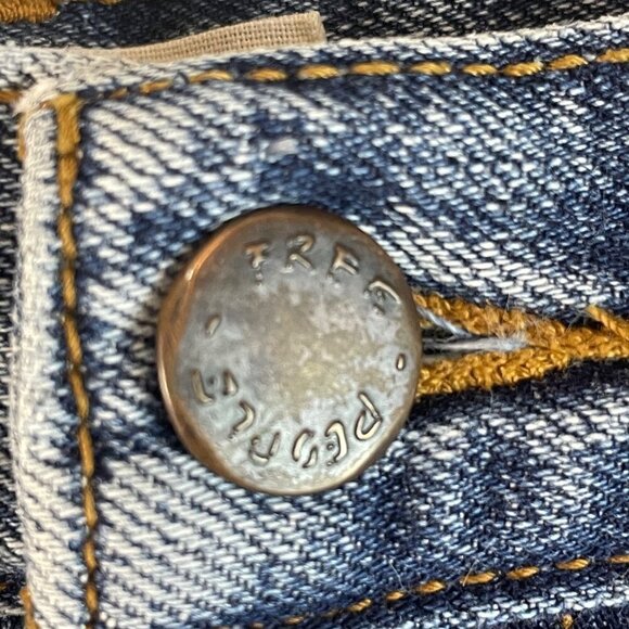 Free People We The Free High Rise Button Front Cutoff Shorts Size 29 - Picture 5 of 9